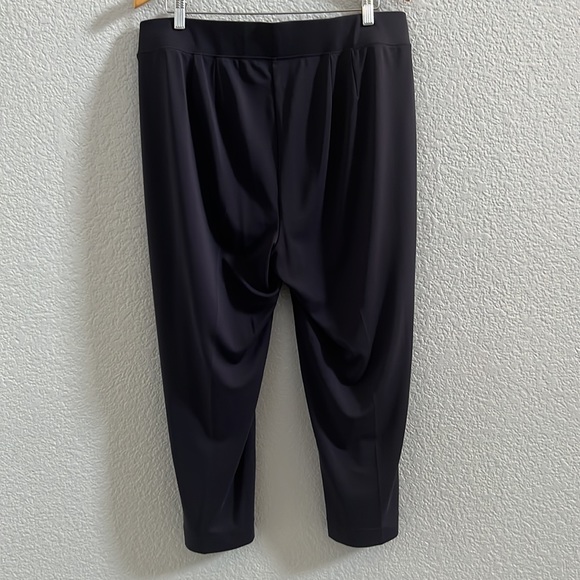 TALBOTS BLACK SHAPING ELASTIC WAIST LEGGINGS - Picture 5 of 7